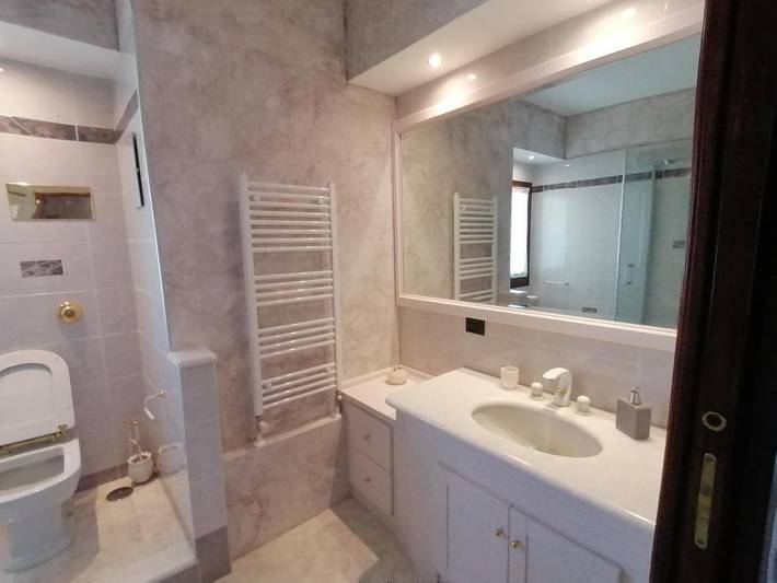 Chambre d’hôte pour 2 personnes, avec balcon ainsi que jardin et vue dans Olbia - 2