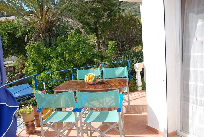 Location de vacances pour 8 personnes, avec Balcon/Terrasse ainsi que Jardin et Vue à Agios Nikolaos - 3