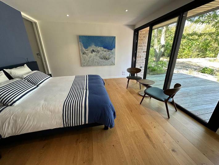 Chambre d’hôte pour 2 personnes, avec Terrasse et Jardin ainsi que Piscine et Sauna