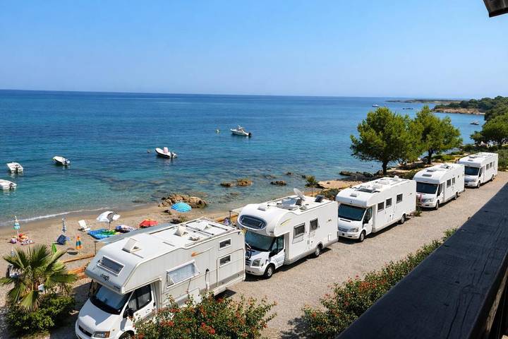 Bungalow für 5 Personen, mit Ausblick und Pool sowie Garten, mit Haustier in Kalabrien - 3