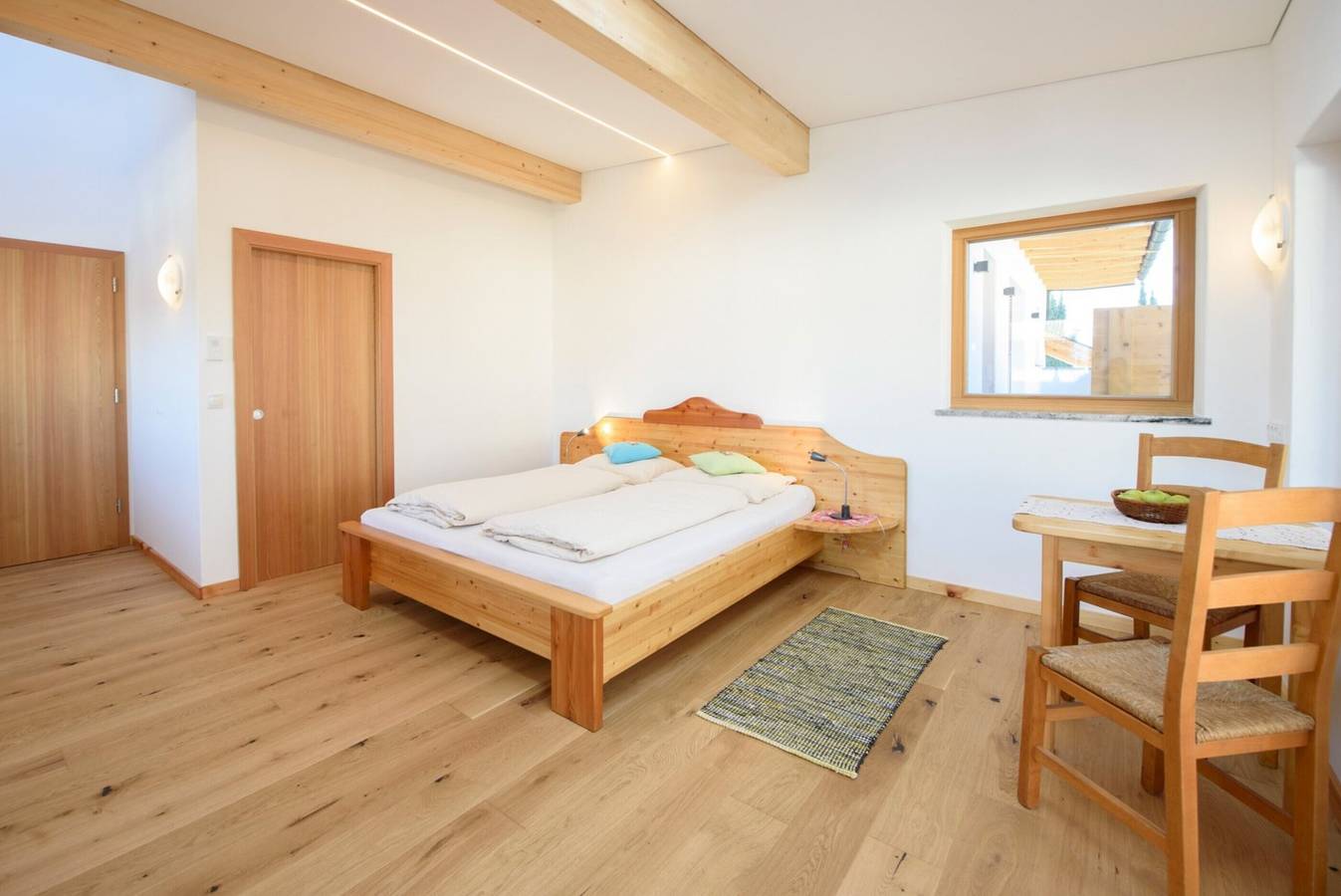 Ganzes Studio, Ferienwohnung 'Peter Paul Apt. Gantkofl' mit Bergblick und privater Terrasse in St. Pauls, Eppan an der Weinstraße