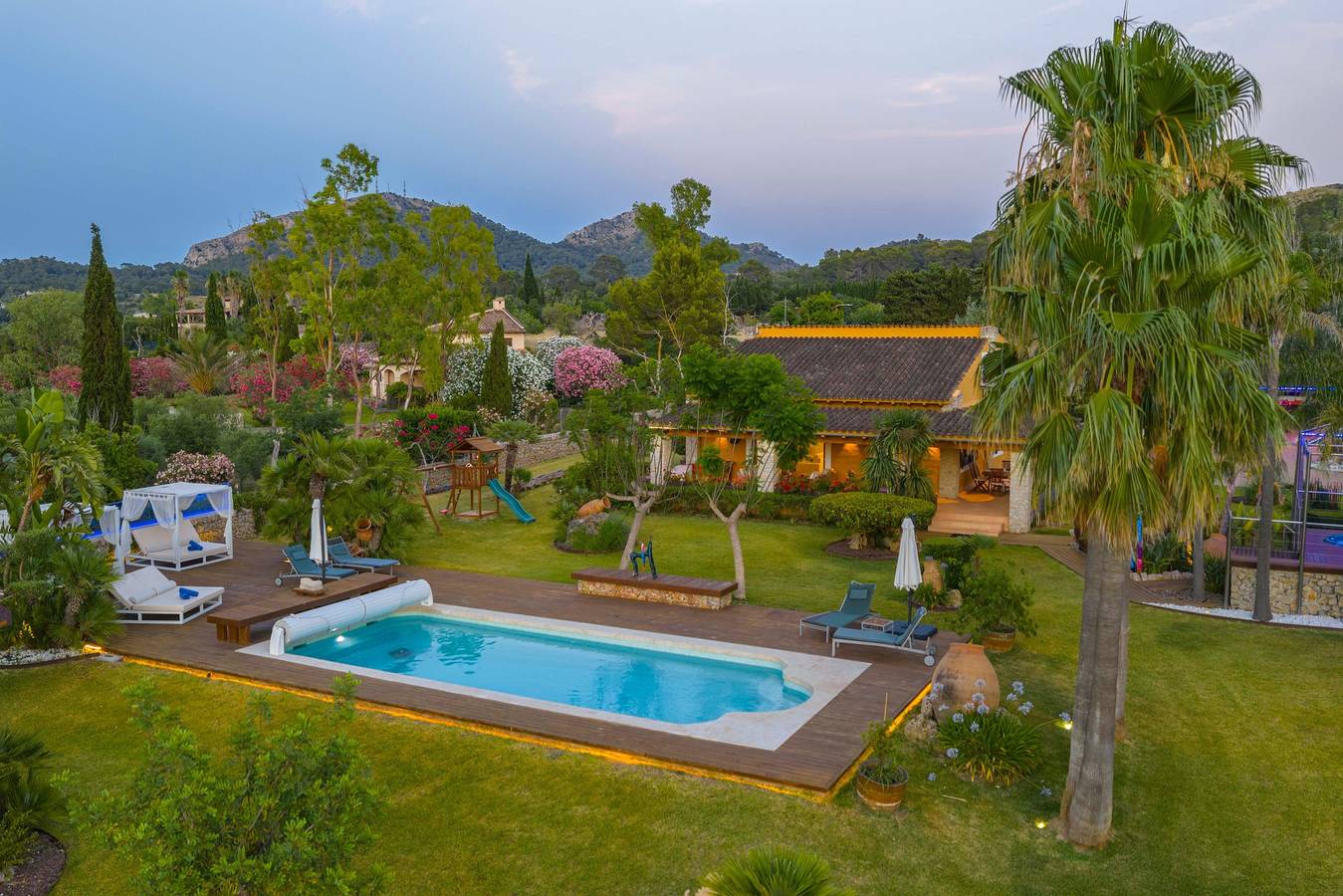 Maison de campagne 'Els Oscols 53' avec vue sur la mer, Wi-Fi et climatisation in Alcúdia, Majorque du Nord