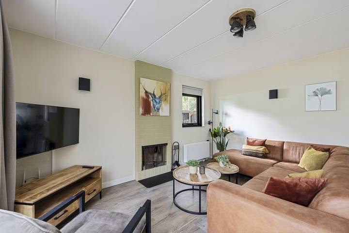 Bungalow für 4 Personen, mit Whirlpool und Terrasse sowie Balkon/Terrasse in Gelderland - 2