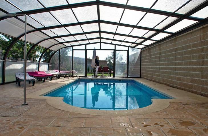 Casa rural con piscina para 8 personas, con Piscina en Aínsa