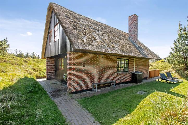 Ferienhaus für 6 Personen, mit Terrasse und Sauna in Vejers Strand