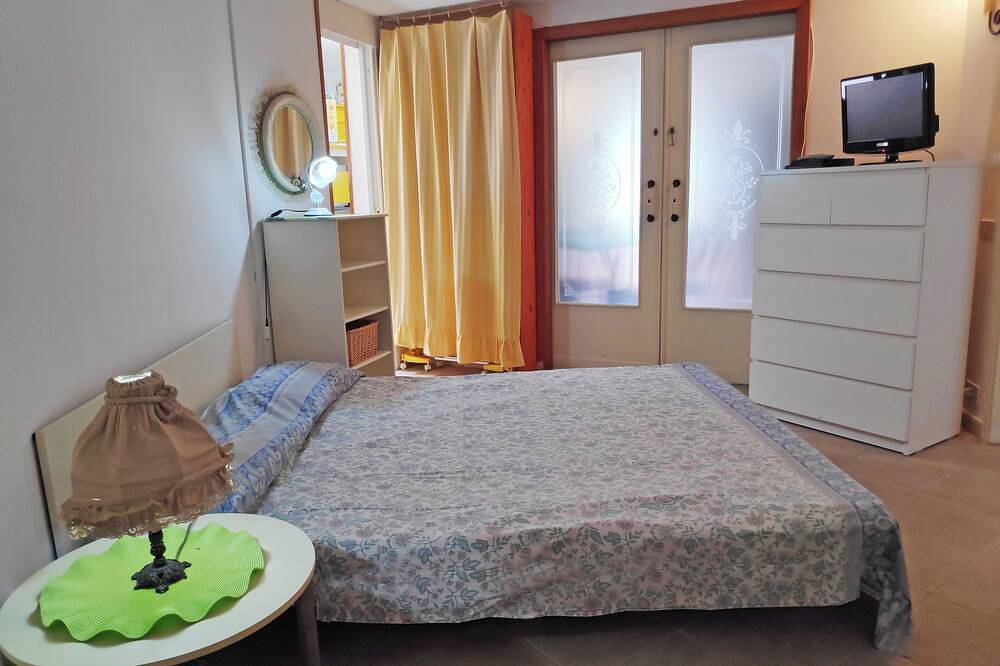 Marilena-Ferienhaus zwischen Meer und Natur in Sperlonga, Latina Provinz