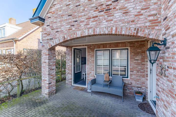 Ferienhaus für 4 Personen, mit Terrasse und Garten