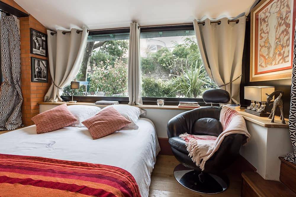 Entire apartment, A haven of peace and greenery in the heart of the city in Valence, Valence region