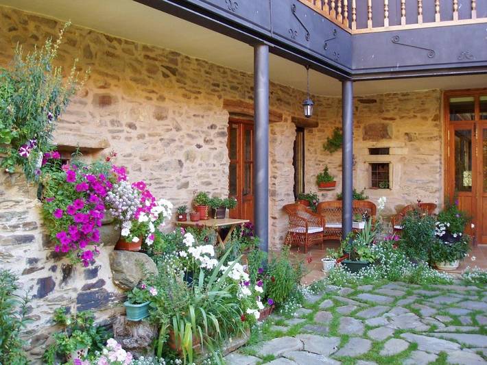 Casa rural para 2 personas, con Balcón y Terraza además de Jardín y Vistas en Maragatería