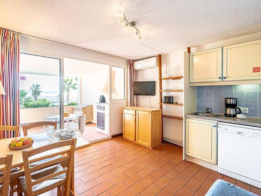 Pierre & Vacances Résidence Louis Lumière - Studio 4 personnes - 1 coin nuit in Bandol, Région de Toulon