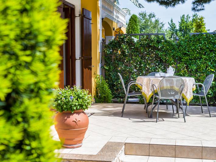 Ferienwohnung für 2 Personen, mit Garten und Terrasse in Zadar (Kommun) - 2