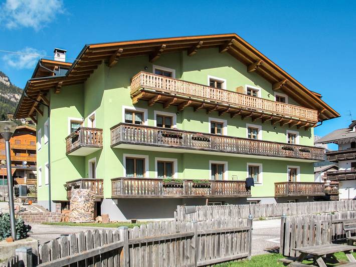 Appartamento per 6 persone, con Balcone a Pera di Fassa