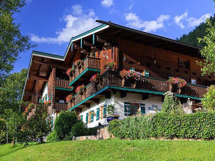 Ganze Ferienwohnung, Ferienwohnung Malerlehen - Ferienwohnung Untersberg, 1-2 Personen, 42 qm, Terrasse, ruhige Lage in Schönau am Königssee, Berchtesgadener Alpen