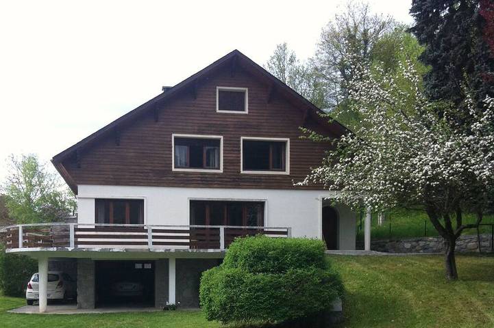 Chalet pour 8 personnes, avec Balcon ainsi que Terrasse et Jardin