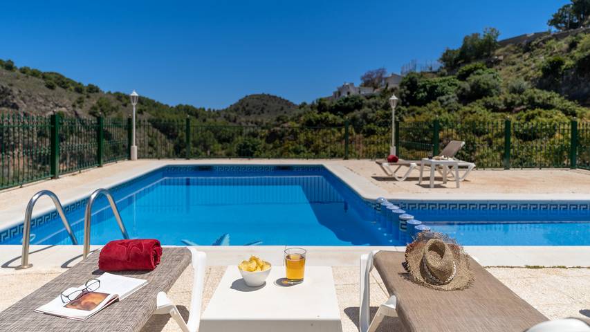 Location de vacances pour 6 personnes, avec jardin et balcon à Frigiliana - 3