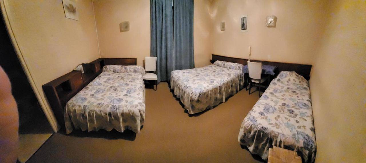 Quadruple Room with Bath in Châteauneuf-de-Randon, Région de Mende