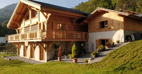 Cottage pour 2 personnes, avec jardin à Samoëns