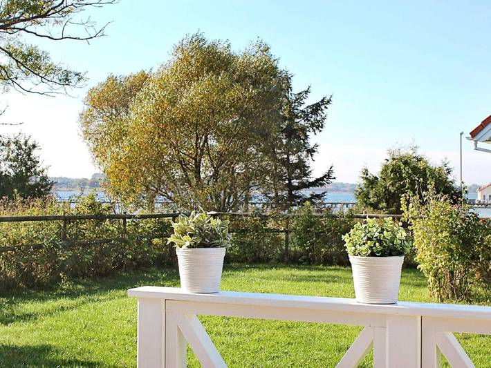Ferienhaus für 7 Personen, mit Whirlpool und Terrasse sowie Garten und Sauna in Wackerballig - 4