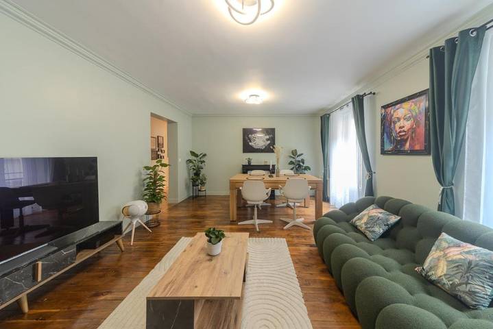 Gîte pour 4 personnes dans Theatre De La Tour - 4