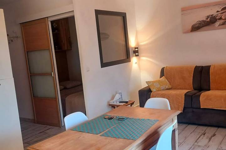 Gîte pour 2 personnes, avec balcon à Le Pradet - 4