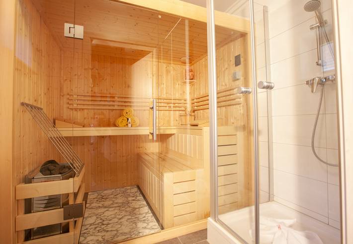 Ferienhaus für 8 Personen, mit Balkon und Terrasse sowie Garten und Sauna im Montafon - 4