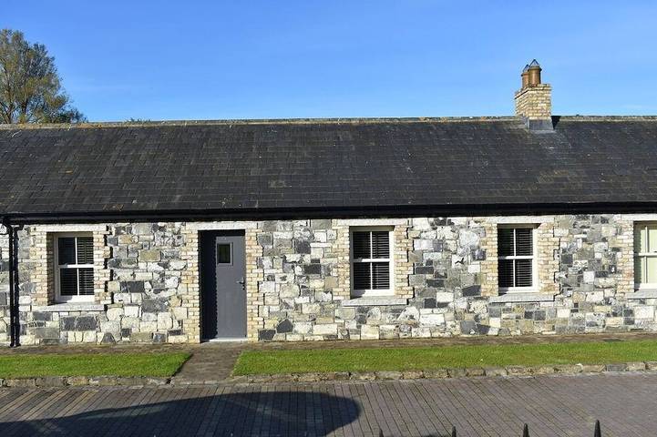 Gîte pour 5 personnes, avec Balcon ainsi que Jardin et Sauna