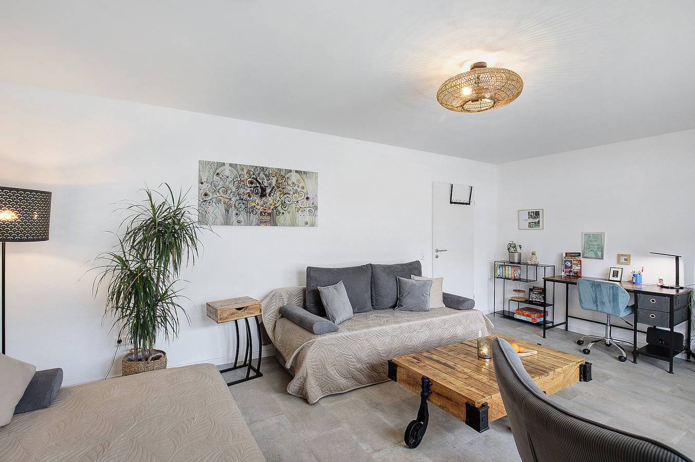 Hel lägenhet, Melanie's Apartment with Balcony and Wi-Fi in Burgsinn, Spessart-Mainland