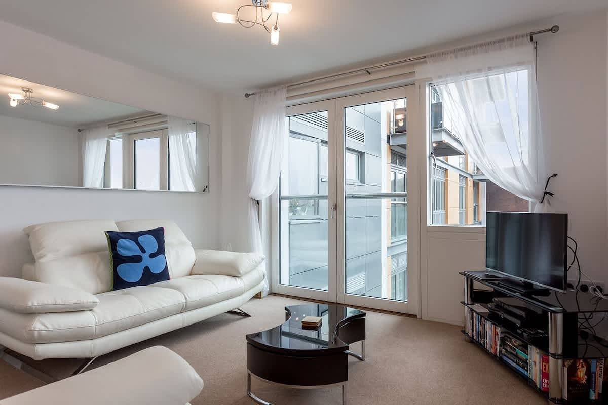 Apartment for 3 People in Poole, Poole Harbour