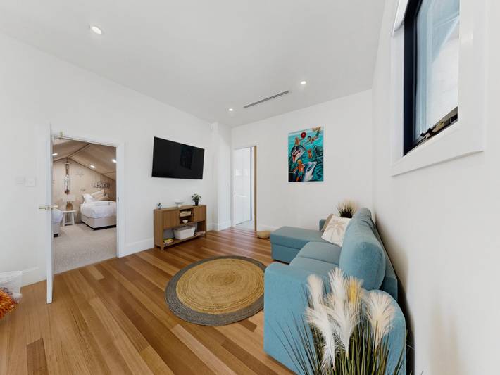 Appartement entier, Spacieux hébergement de 5 chambres près de Mandurah in Mandurah, Australie-Occidentale
