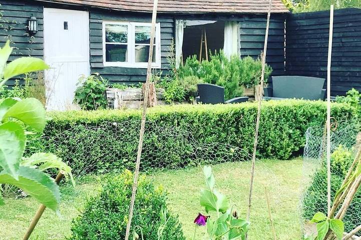 Holiday rental for 4 people, with garden and terrace, with pets in East Sussex