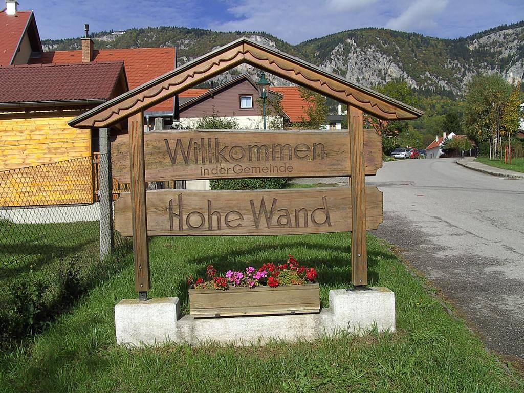 Ganze Ferienwohnung, Haus Bergblick - Buchenzimmer in Wiener Alpen