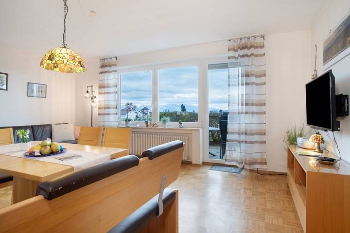 Ferienwohnung für 4 Personen, mit Garten und Seeblick in Wasserburg (Bodensee) - 2