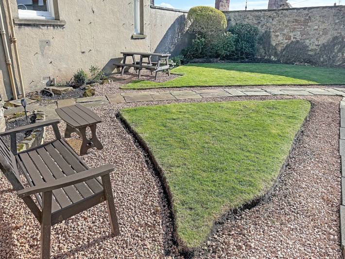 Log cabin for 8 people, with garden, with pets in Crail