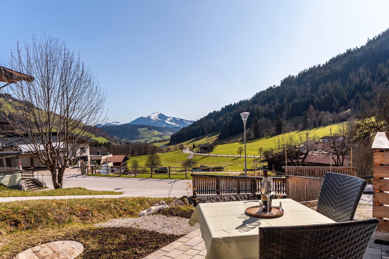Ganzes Studio, Studio 'Tirolee Marchegg - Bärenhöhle' mit Bergblick, privater Terrasse und Wi-Fi in Wildschönau, Kitzbüheler Alpen