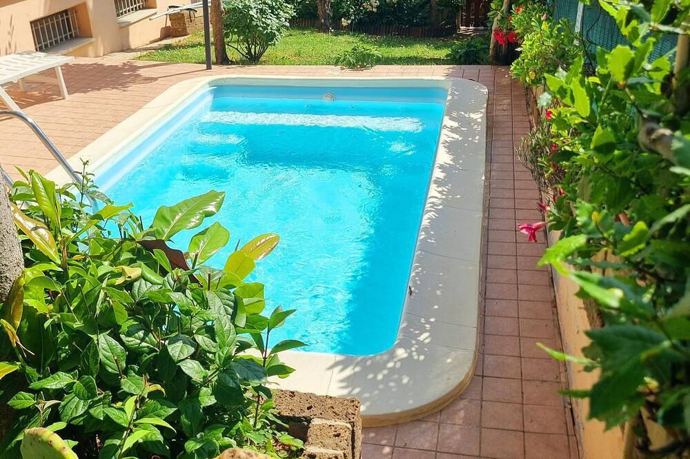 House / Villa - Castelfidardo House with garden and small pool in Castelfidardo, Ancona Province