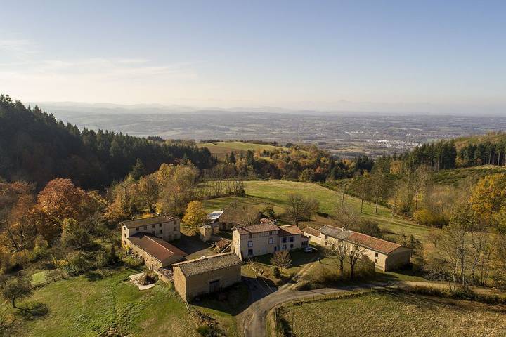 Gîte pour 8 personnes, avec jardin et terrasse