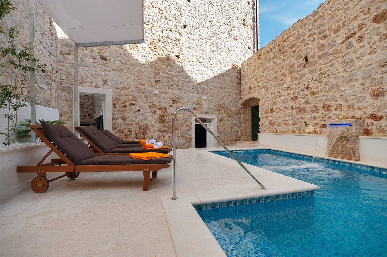 Luxury Villa Old Story with Swimming Pool in Bol Insel Brac, Bol