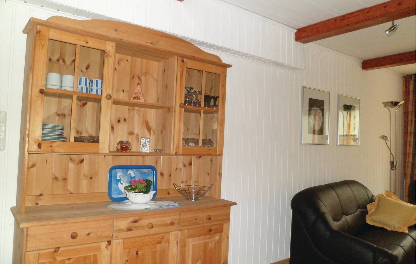 Ganze Ferienwohnung, Modernes Appartement mit Terrasse & Parkplatz, 2km nach Gembeck in Twistetal, Waldecker Land
