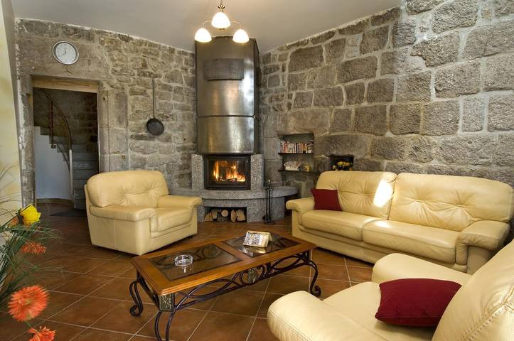 Gîte pour 6 personnes, avec jardin, animaux acceptés à Les Bondons - 3