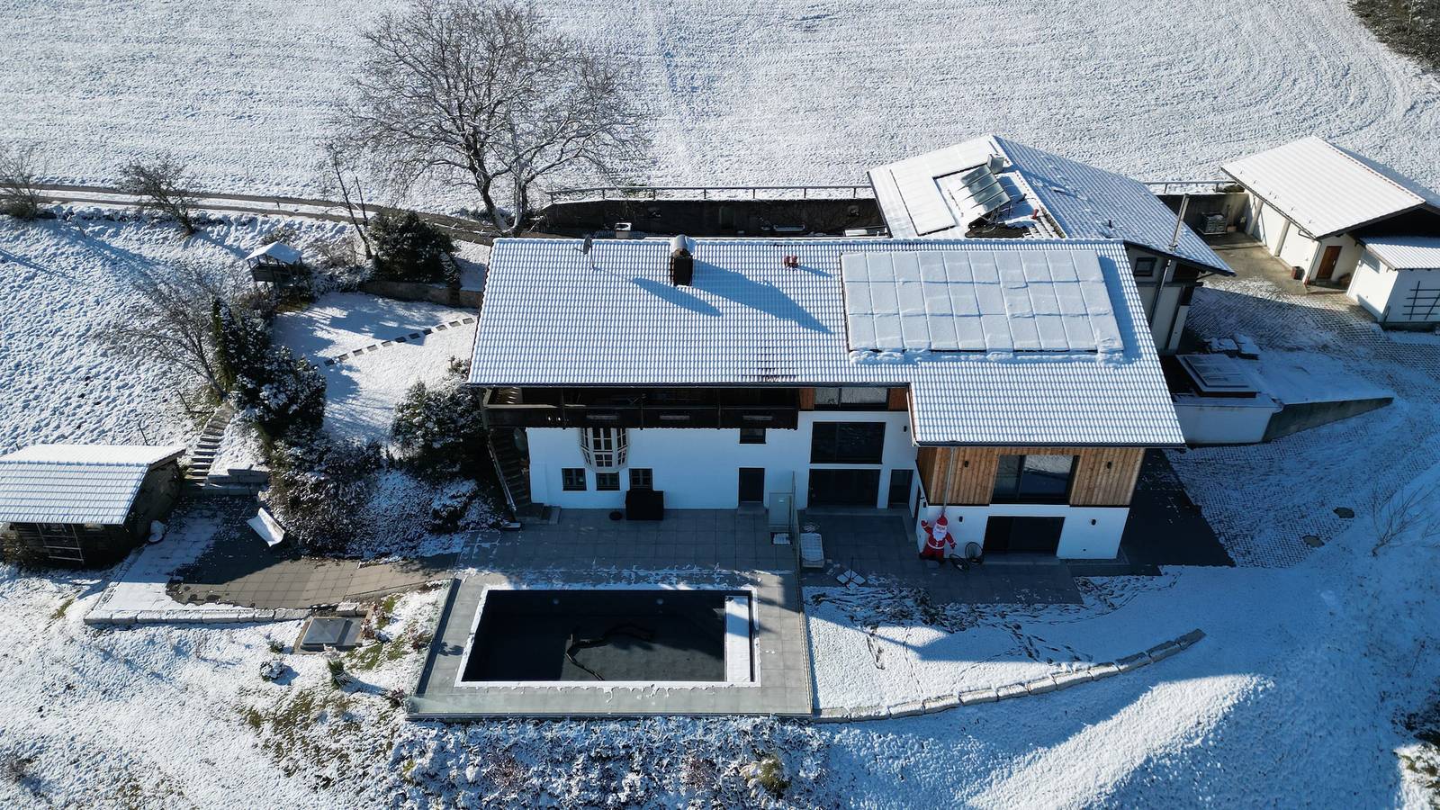 Ganze Ferienwohnung, Haus Vogl - Fewo mit priv. Sauna und traumhaften Salzwasser-Pool - Haus Vogl Ferienwohnung 1 mit 2 Schlafzimmer, priv. Sauna und traumhaften Salzwasser-Pool in Anger, Bayerische Alpen