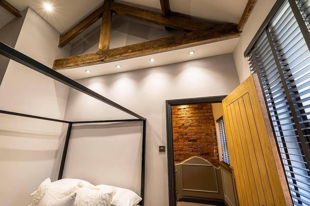 Town centre cottage with hot tub in Morpeth, Northumberland