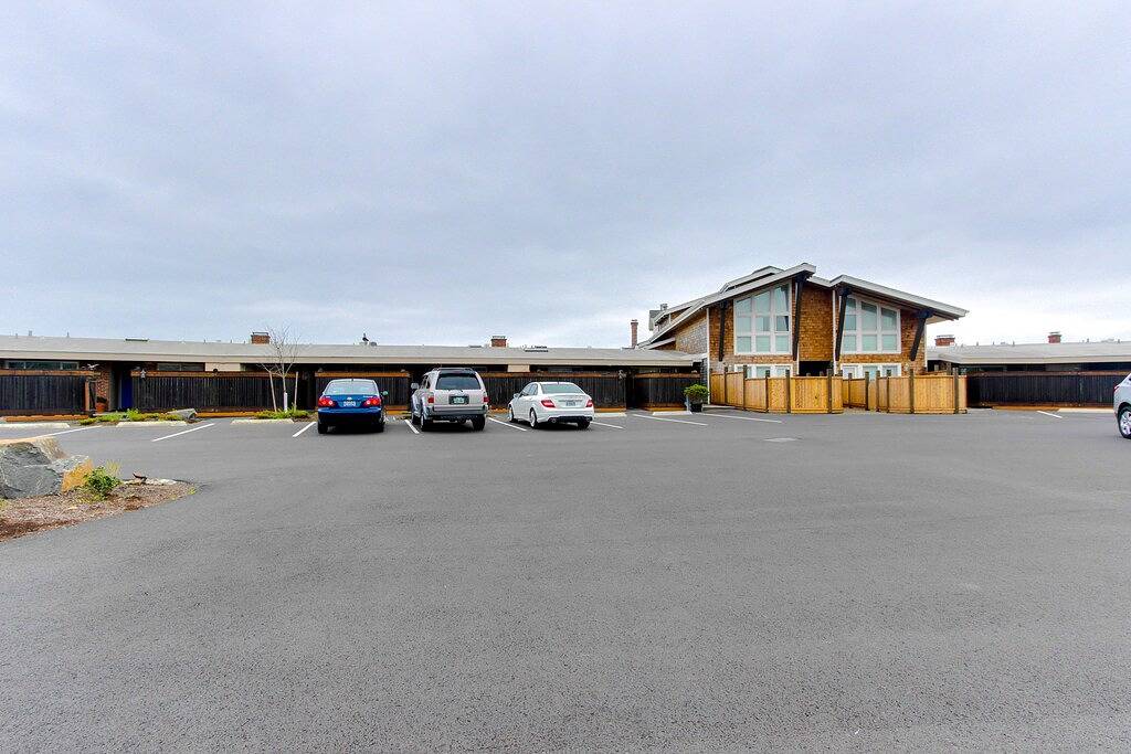 Ganze Wohnung, Oceanfront, hundefreundlicher Kurzurlaub mit gemütlichem Kamin in Gearhart, Clatsop County