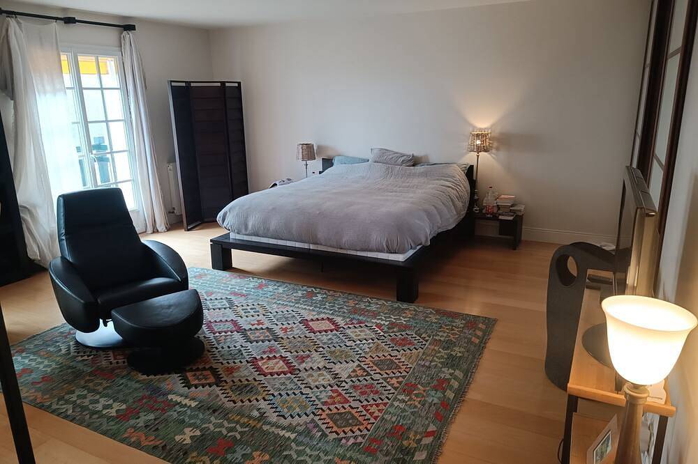Biarritz-bassussarry :large Villa on Golf Course,8 to 10 People,10min to Beach in Bassussarry, Bayonne region