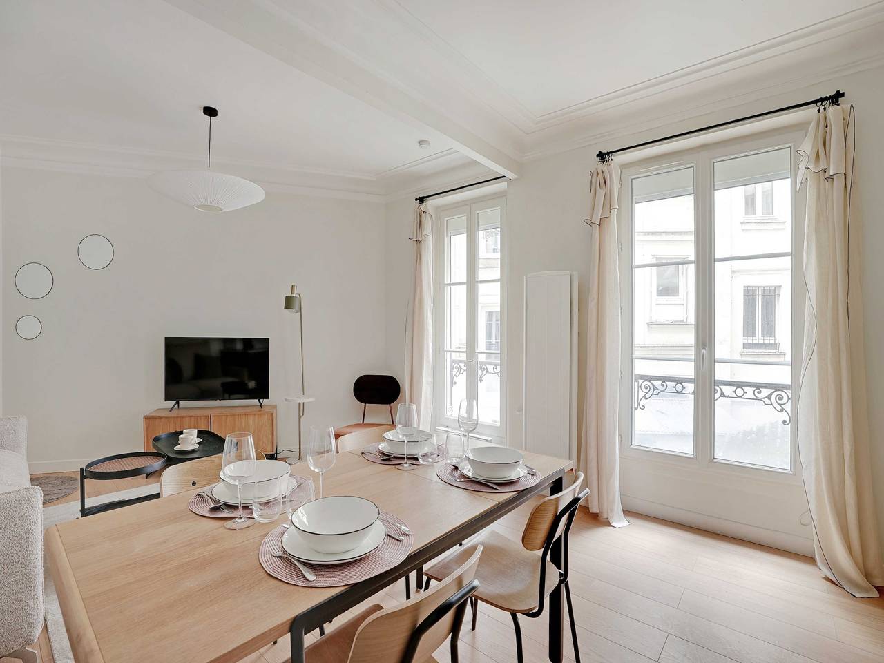 Cały apartament, Autentyczne mieszkanie - 3Br/8P - Clignancourt in Paryż, Île-de-France