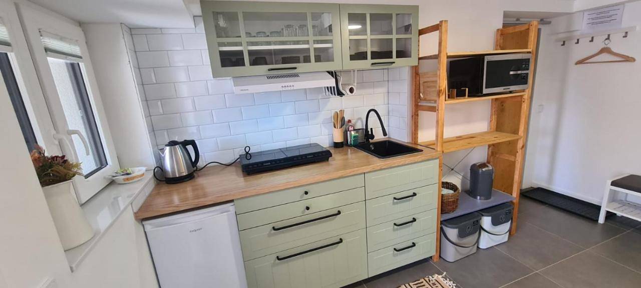 Appartement entier, Orscholz apt with free parking & garden & bicycle storage in Orscholz, Mettlach