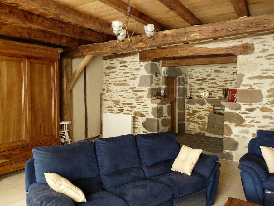 Gîte des Chênes - Les Gîtes de la Forêt in Arpajon-sur-Cère, Région d'Aurillac