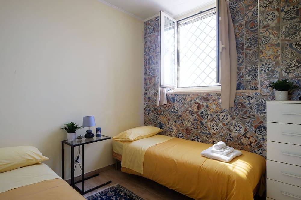 Villa Ennio Boutique - Luxury Private Pool &, Spa 10 Min From Rome in Ciampino, Castelli Romani