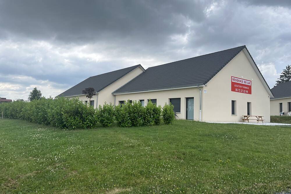 Appartement entier, A 15min du parc d'attractions Le Pal ! Studio meublé résidence neuve plain pied in Bourbon-Lancy, Région de Charolles