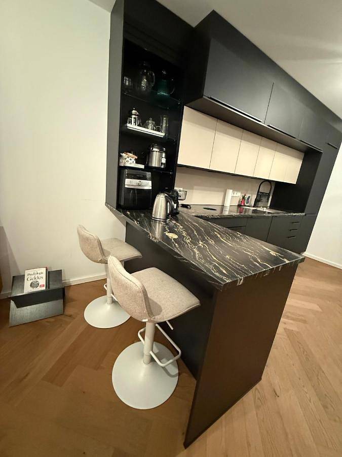Ganze Wohnung, Two-Bedroom Apartment in Garching, Oberbayern