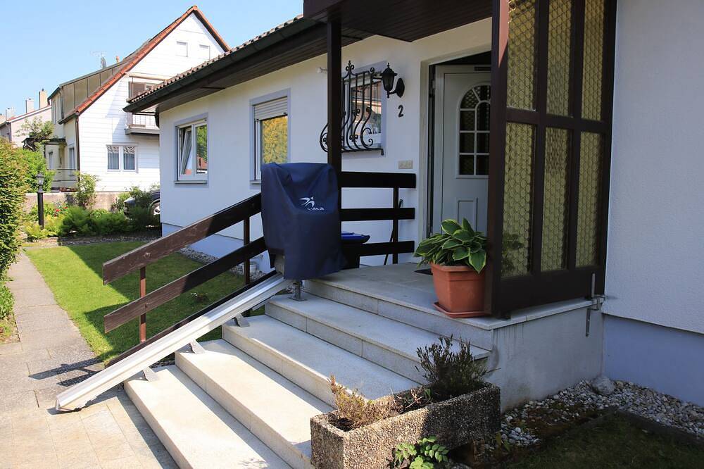 Ganze Wohnung, Familienfreundliche Wohnung am Ammersee in Herrsching am Ammersee (Stadt), Herrsching
